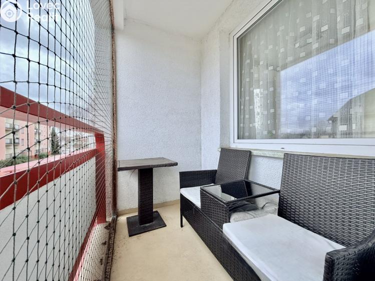 Pronájem bytu 3+1 Pardubice, Dašická 1750 č. 12