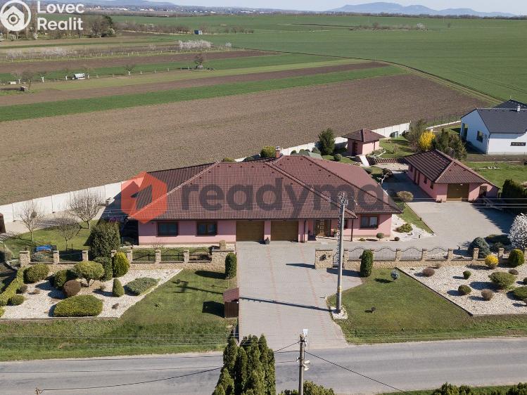 Prodej rodinného domu Loděnice č. 1