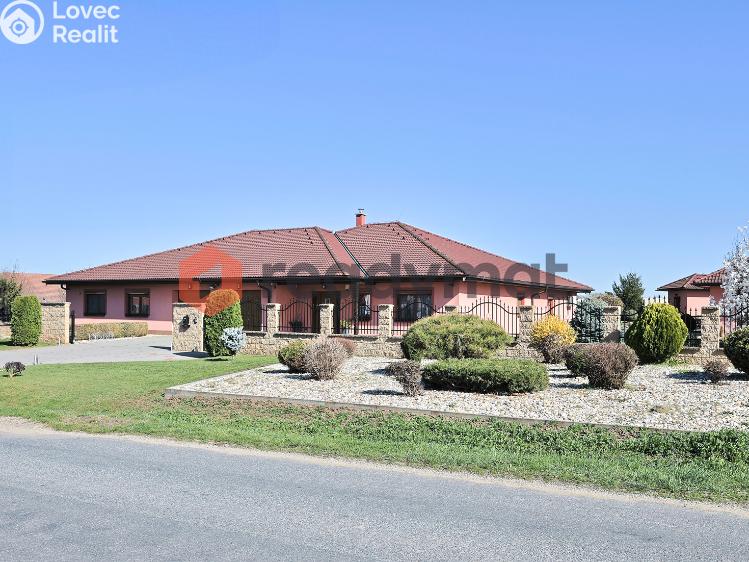 Prodej rodinného domu Loděnice č. 2