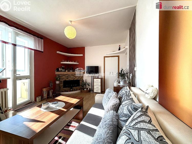 Prodej bytu 3+1 Rotava, Sídliště č. 3