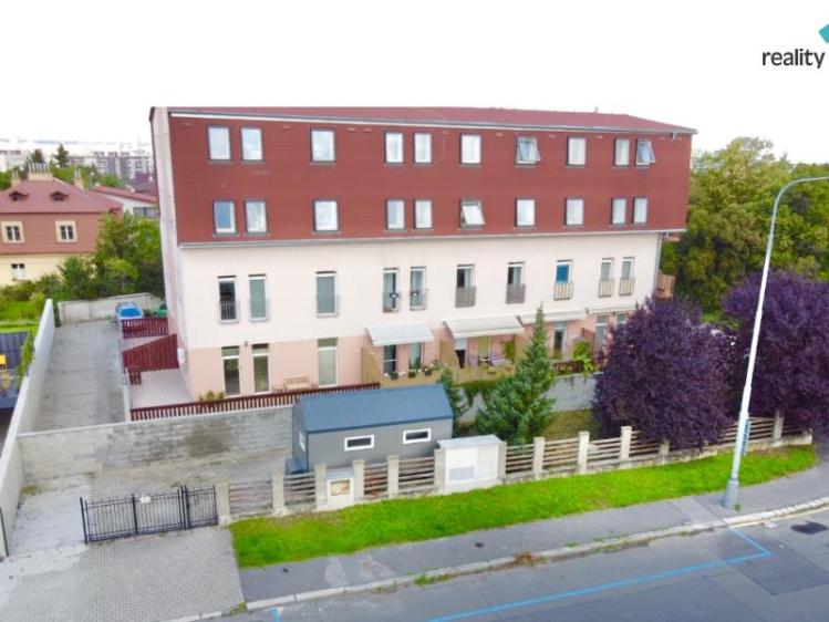 Prodej garáže Praha 5, Lipová alej č. 17