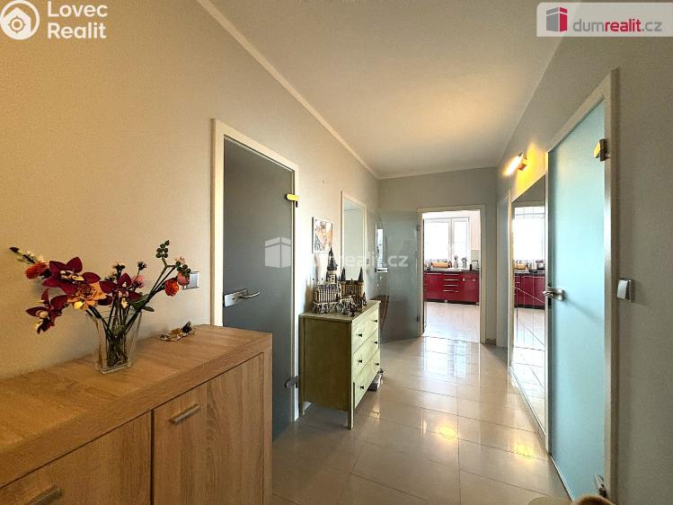 Pronájem bytu 3+1 Sokolov, Atletická č. 8