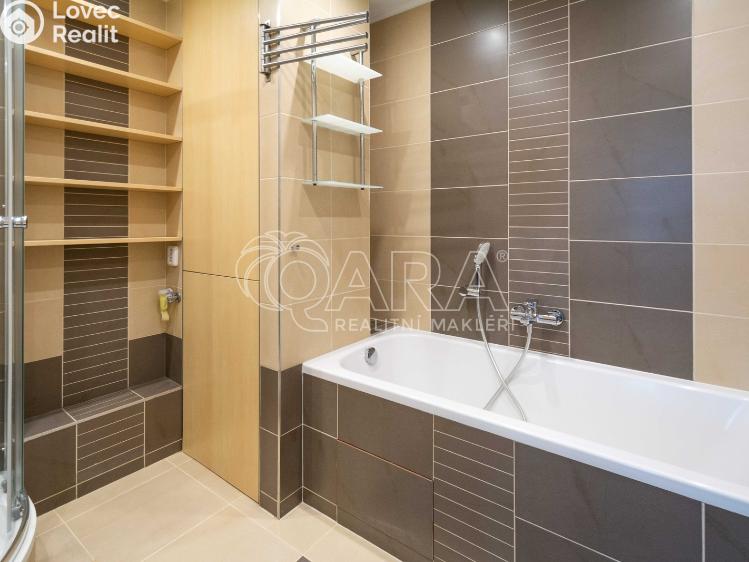 Pronájem bytu 3+1 Praha, Jablonecká 702/18 č. 9