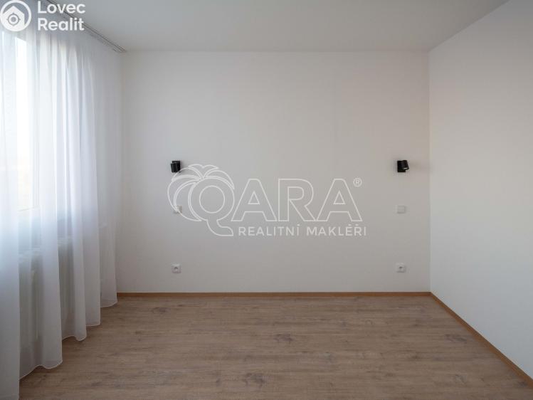 Pronájem bytu 3+1 Praha, Jablonecká 702/18 č. 18