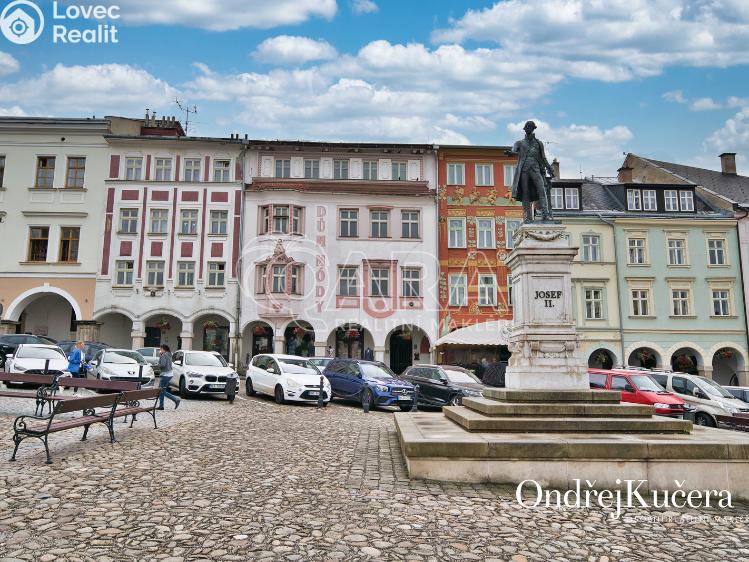 Prodej činžovního domu Trutnov, Krakonošovo náměstí 123 č. 7