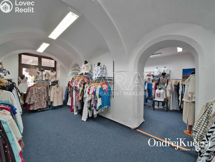 Prodej činžovního domu Trutnov, Krakonošovo náměstí 123 č. 9