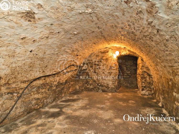 Prodej činžovního domu Trutnov, Krakonošovo náměstí 123 č. 33