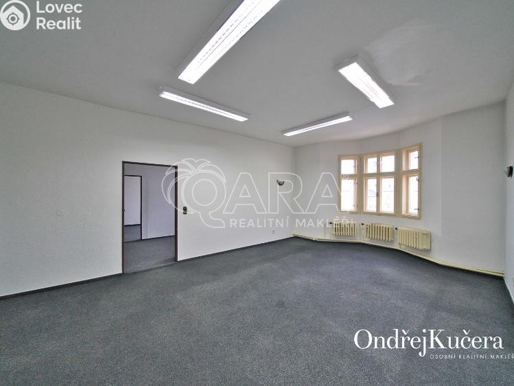 Sale apartment building Trutnov, Krakonošovo náměstí 123 č. 26