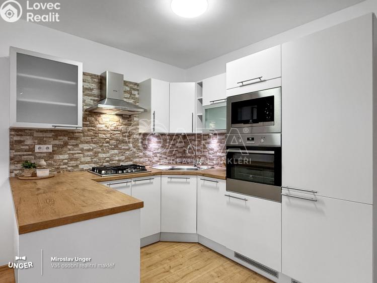 Prodej bytu 3+KK Praha, Novodvorská 406/121 č. 7