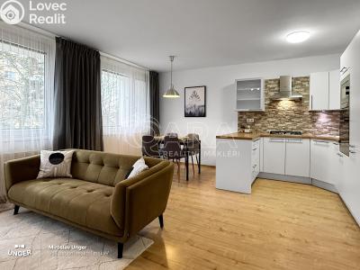 Prodej bytu 3+KK Praha, Novodvorská č. 5