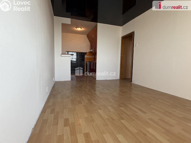 Pronájem bytu 2+KK Most, Karla Marxe č. 30