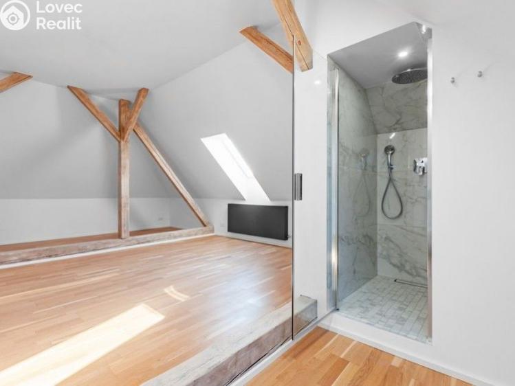 Продажа офисного помещения Praha, Herbenova č. 18