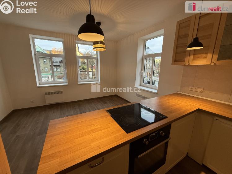 Pronájem bytu 2+KK Jílové, Mírové nám. č. 4