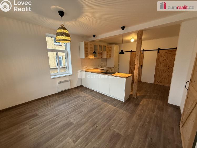 Pronájem bytu 2+KK Jílové, Mírové nám. č. 9