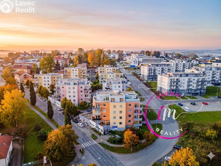 Prodej obchodního prostoru Jihlava, Buková č. 1