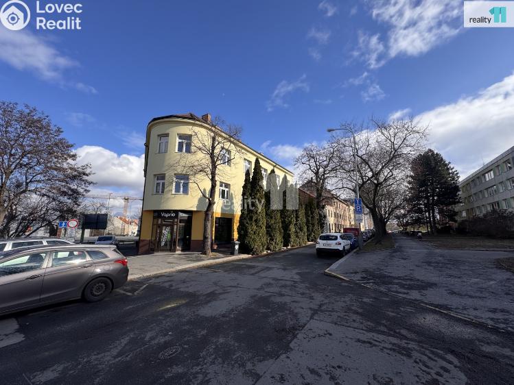 Pronájem bytu 1+1 Praha 4, Vokáčova č. 1