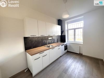 Pronájem bytu 1+1 Praha 4, Vokáčova č. 5