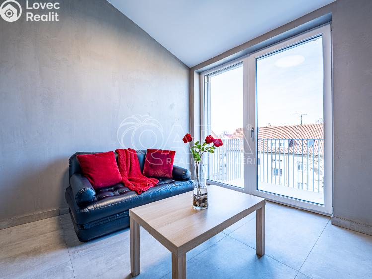 Pronájem bytu 2+KK Hostivice, V Koutě 69 č. 6