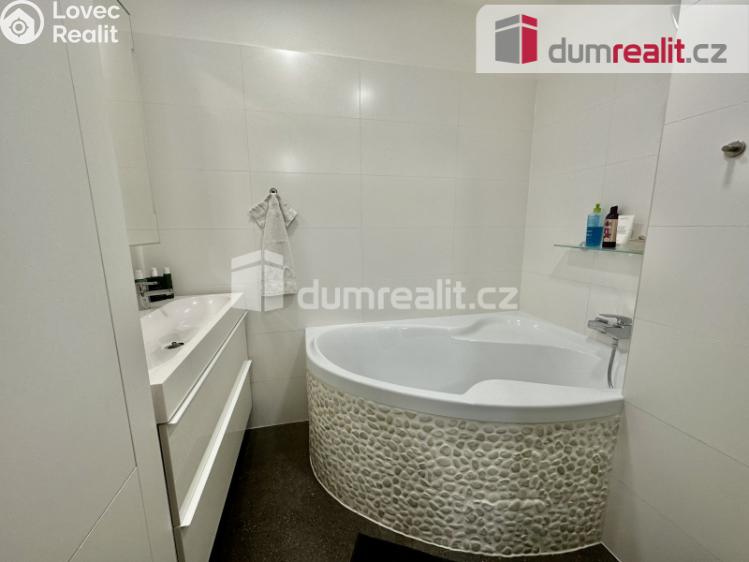 Pronájem bytu 4+1 Ústí nad Labem, Hoření č. 26