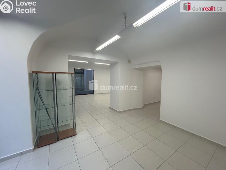 Rent commercial space Kolín, Pražská č. 9