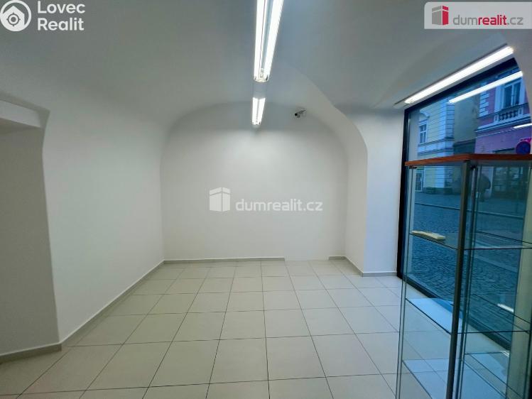 Rent commercial space Kolín, Pražská č. 10