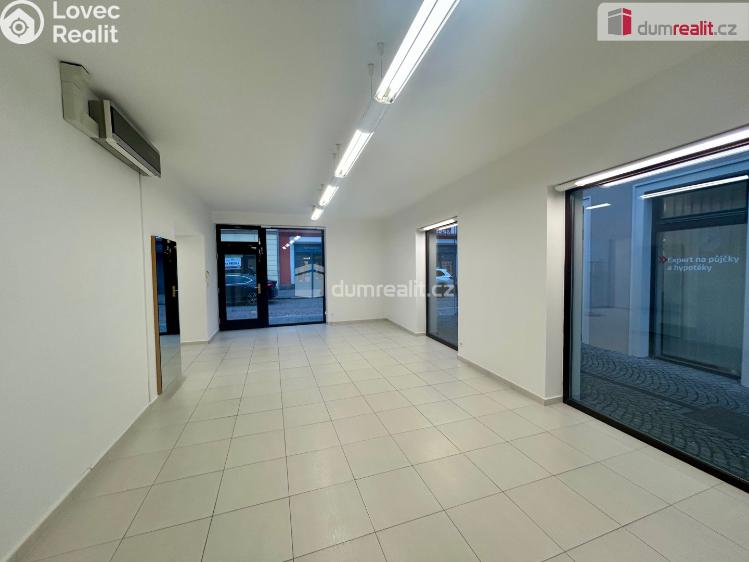 Rent commercial space Kolín, Pražská č. 12