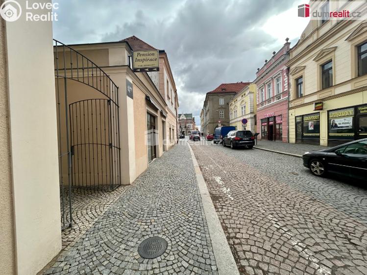 Rent commercial space Kolín, Pražská č. 17