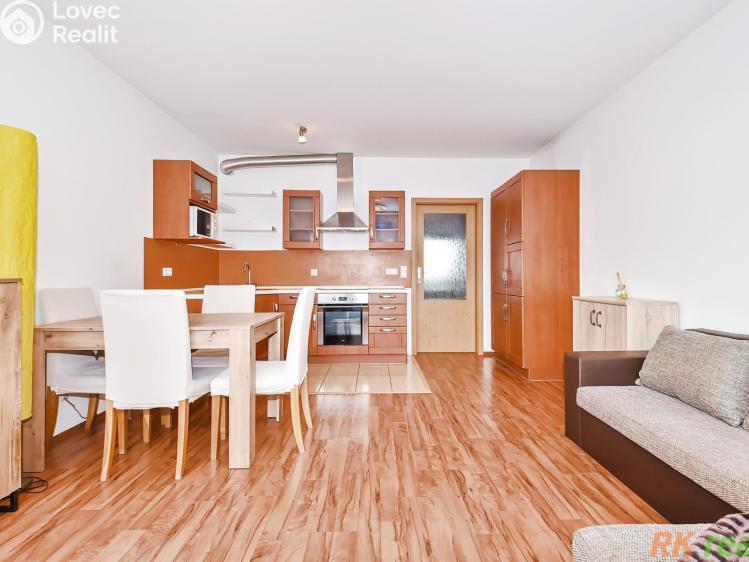 Pronájem bytu 3+KK Praha, Dobrovolného č. 3