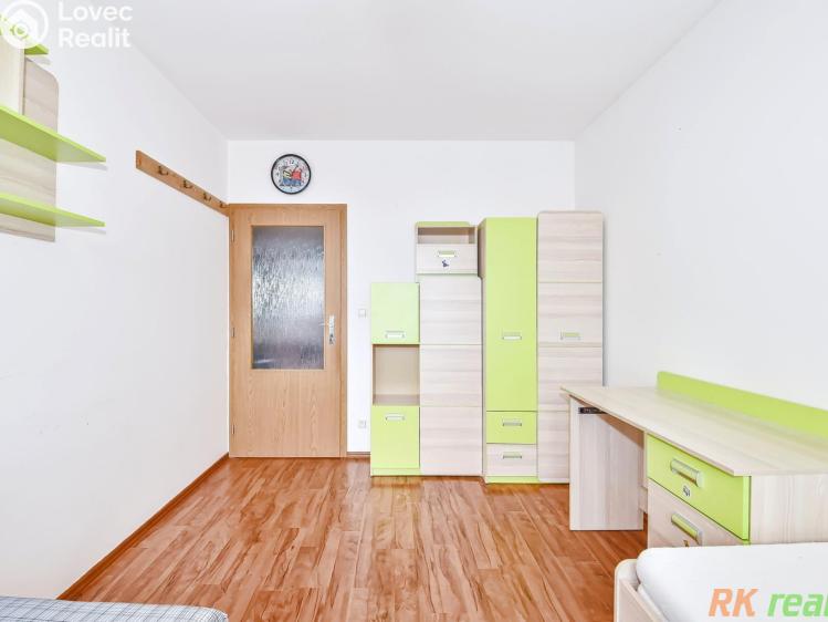 Pronájem bytu 3+KK Praha, Dobrovolného č. 13