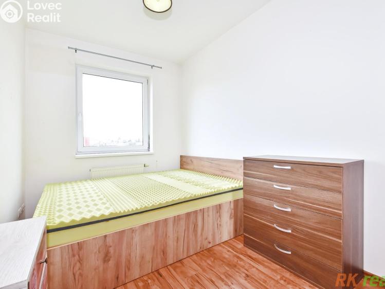 Pronájem bytu 3+KK Praha, Dobrovolného č. 14