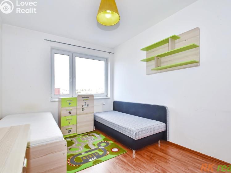 Pronájem bytu 3+KK Praha, Dobrovolného č. 15