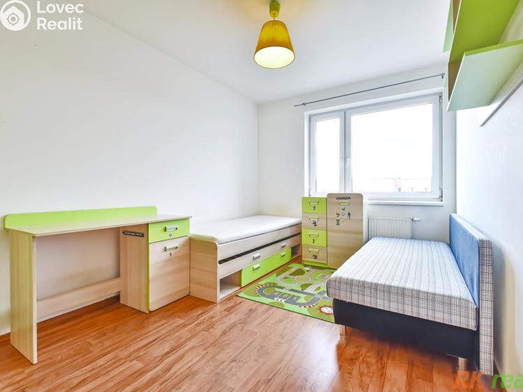 Pronájem bytu 3+KK Praha, Dobrovolného č. 17