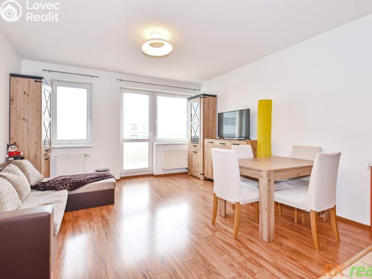 Pronájem bytu 3+KK Praha, Dobrovolného č. 21