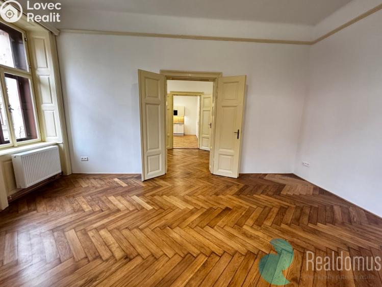 Pronájem bytu 3+KK České Budějovice, tř. 28. října č. 8