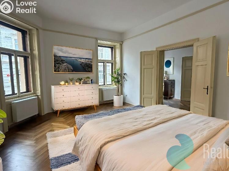 Pronájem bytu 3+KK České Budějovice, tř. 28. října č. 12