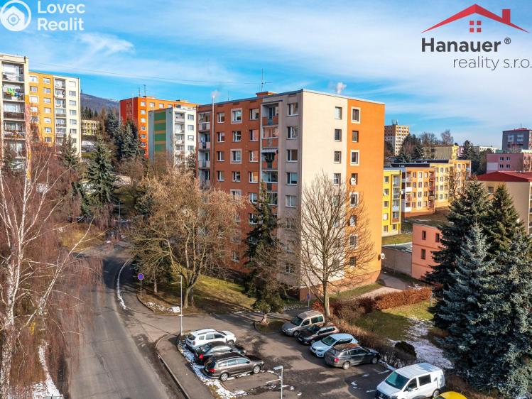 Prodej bytu 3+1 Jílové, Lipová č. 23