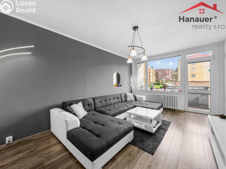 Prodej bytu 3+1 Jílové, Lipová č. 9