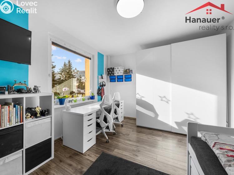 Prodej bytu 3+1 Jílové, Lipová č. 10