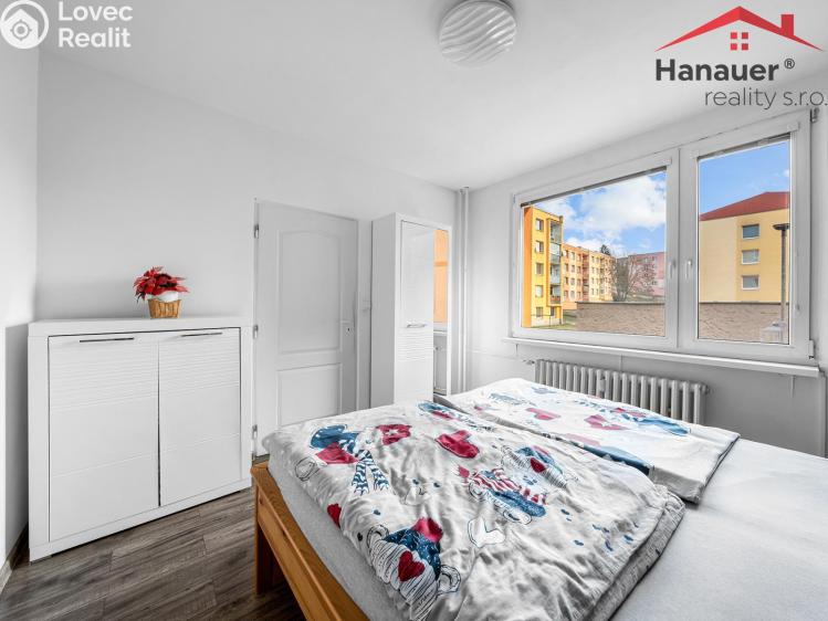 Prodej bytu 3+1 Jílové, Lipová č. 18