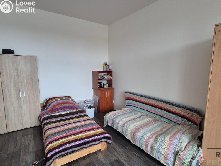 Sale apartment 1+1 Břeclav, Na Valtické 736/86 č. 6