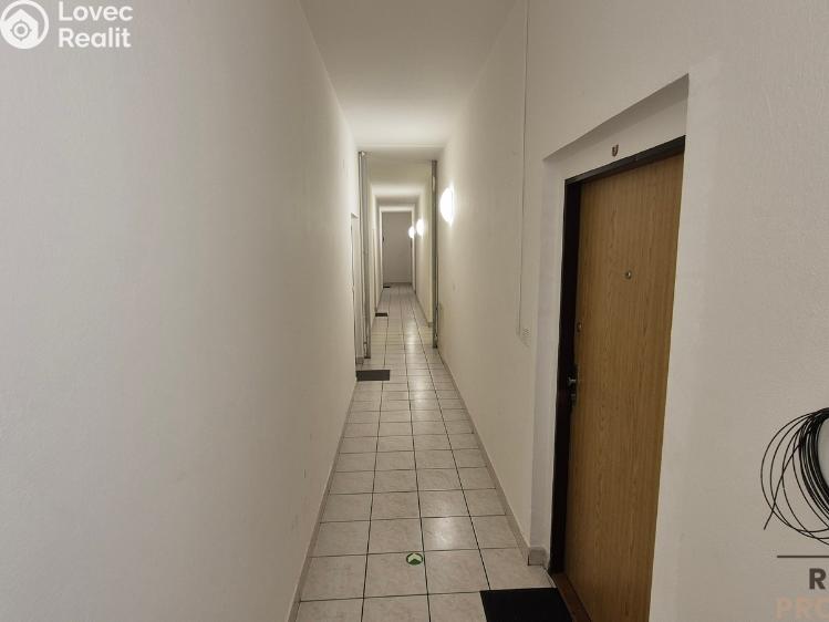 Sale apartment 1+1 Břeclav, Na Valtické 736/86 č. 16