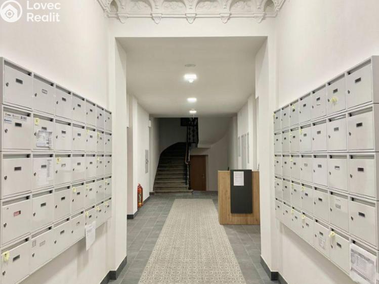 Pronájem bytu 1+KK Praha, Sokolská č. 6