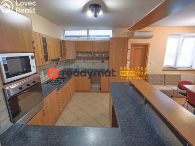 Pronájem bytu 4+KK Dubňany, Hodonínská č. 2