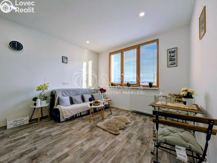 Prodej bytu 1+KK Plzeň, Šimerova 460/7 č. 5