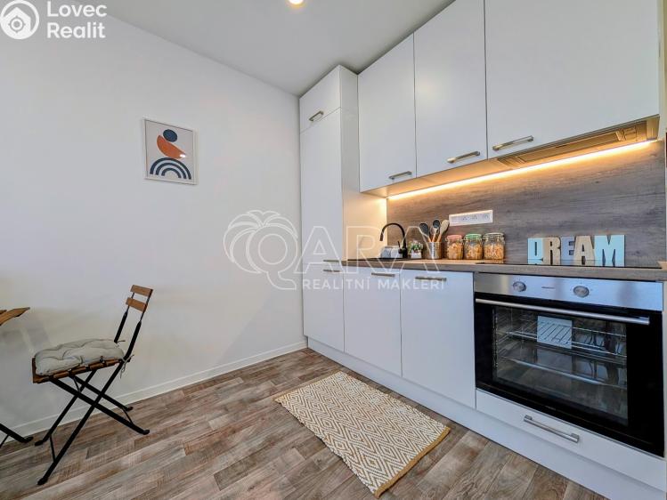 Prodej bytu 1+KK Plzeň, Šimerova 460/7 č. 13