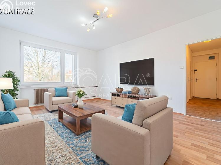 Prodej bytu 2+1 Kladno, Čechova 3150 č. 11