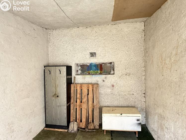 Prodej garáže Cheb, Dyleňská č. 5