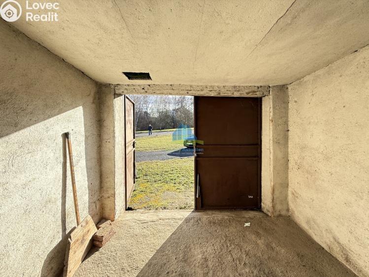 Prodej garáže Cheb, Dyleňská č. 7