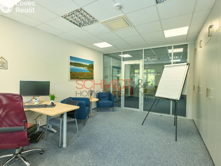 Pronájem kanceláře Hustopeče, Herbenova 869/42 č. 3