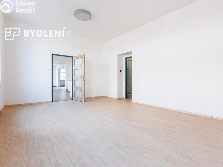 Pronájem bytu 3+KK Teplice, Školní 646/20 č. 17